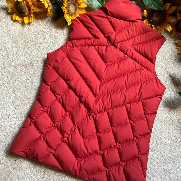 REI Down Puffer Vest (NEW) - Picture 9 of 15